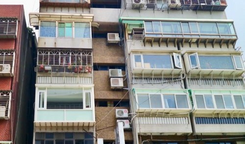 台中陽台窗選擇指南 勇吉門窗 橫拉窗/推射窗安裝實例